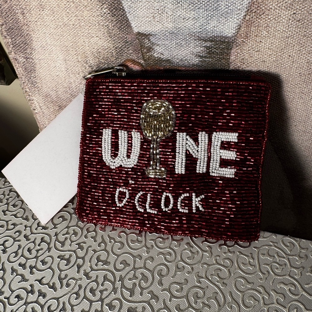 Bacci Wine O’clock Beaded Coin Purse NWT - Picture 3 of 4